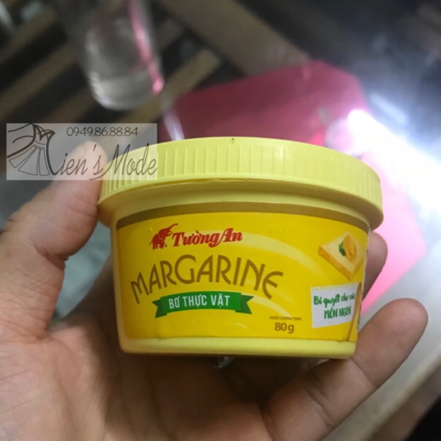 Bơ Thực vật Tường an hộp 80gr