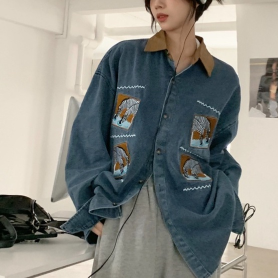 Áo khoác Zhelihangfei denim tay dài dáng rộng thêu họa tiết kiểu retro Mỹ cá tính