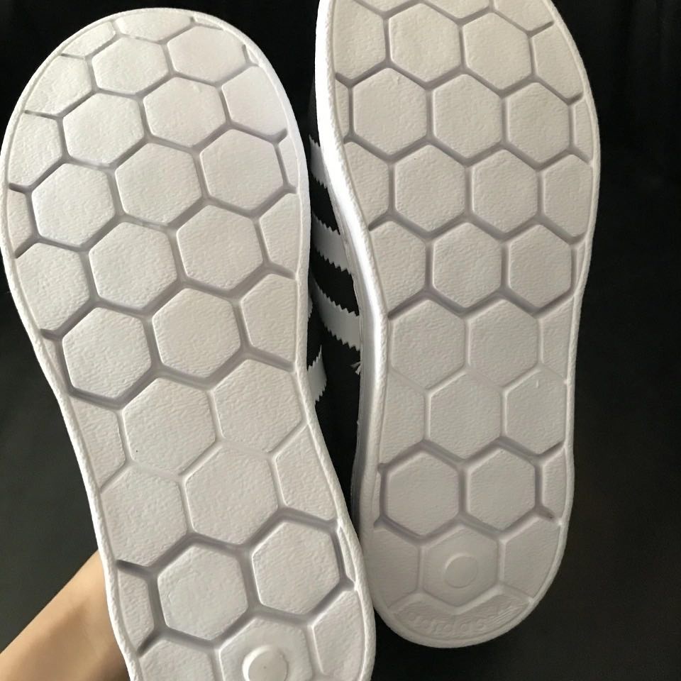 Giày thế thao Adidas hàng xuất đẹp êm chân chống trượt dành cho bé trai và bé gái