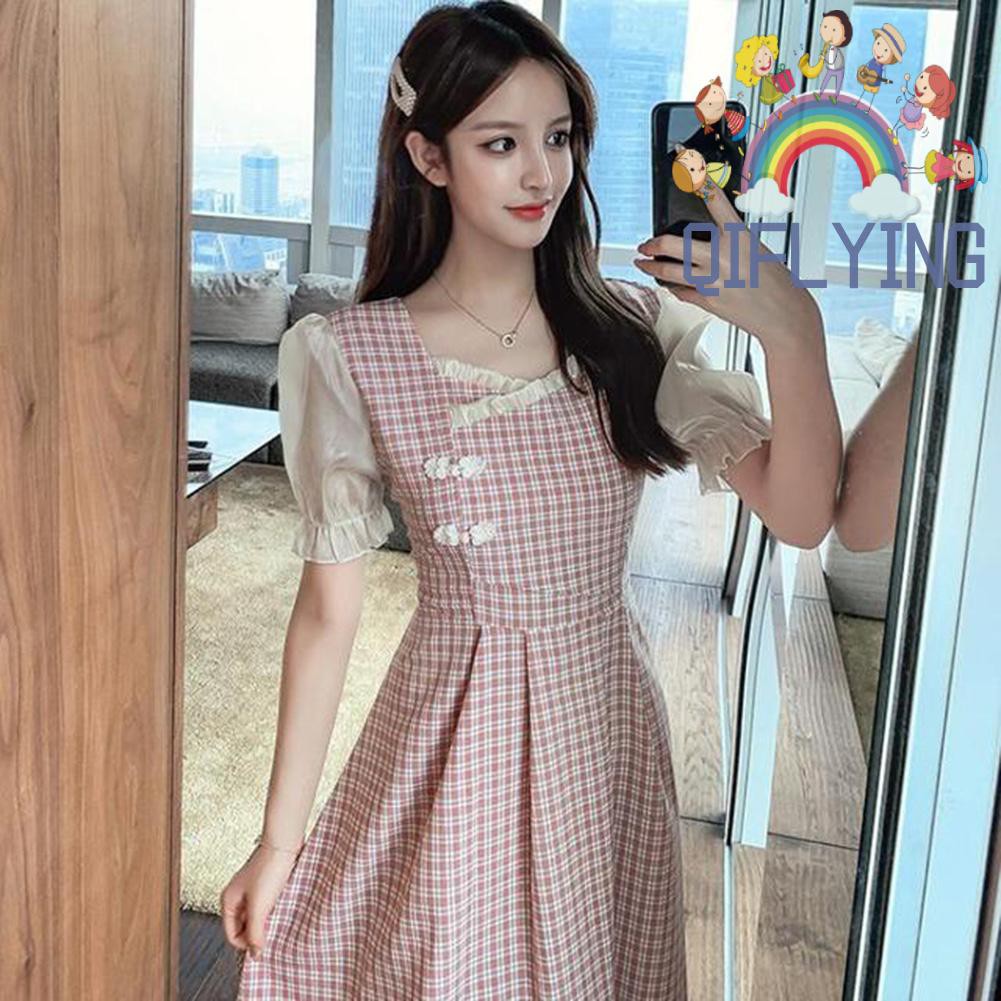 Đầm Nữ Tay Ngắn Cổ Vuông Họa Tiết Caro Thời Trang