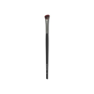 Cọ đánh khối mũi e62 - angled nose contouring brush