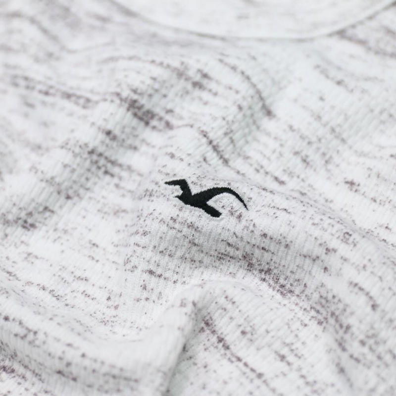 Áo thun TD Hollister | BigBuy360 - bigbuy360.vn