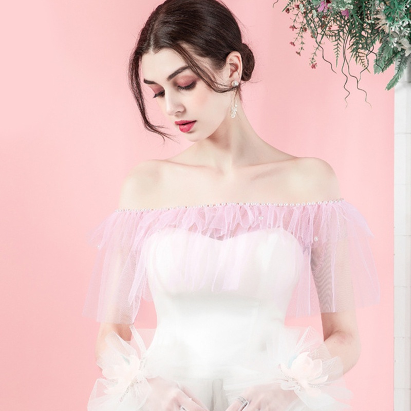Khăn Choàng Ren Mỏng Cho Cô Dâu Ngày Cưới