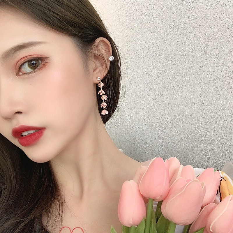 Khuyên Tai Dáng Dài Hình Cánh Hoa A607