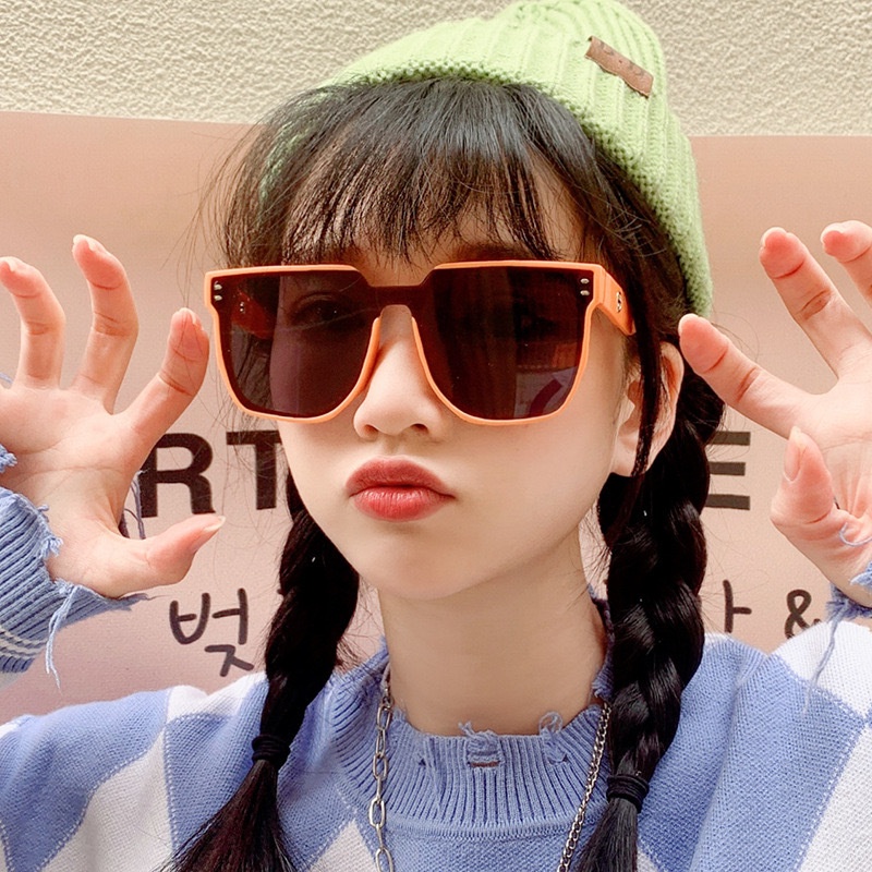 Kính Mát Gọng Lớn Thời Trang Mới Năm 2022 Cho Nữ