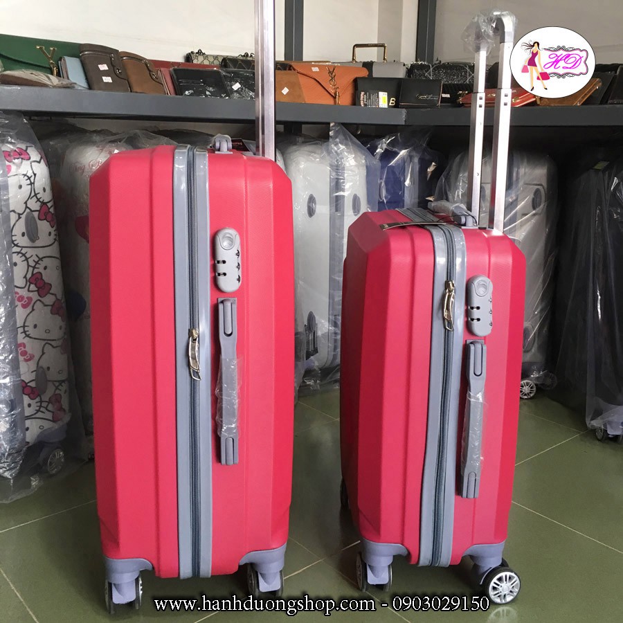 Vali nhựa họa tiết 2 tam giác VL07A – Màu đỏ