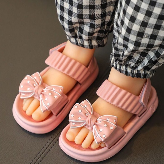 Giày Sandal Chống Trượt Đi Biển Đi Học Cho Bé Gái Siêu Nhẹ Nơ Chấm Bi Cực Xinh - SE001