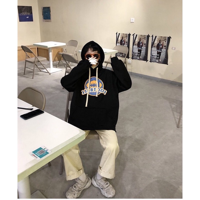 Áo hoodie vải nỉ Lót Bông Dày Dặn In Football Unisex Form Rộng