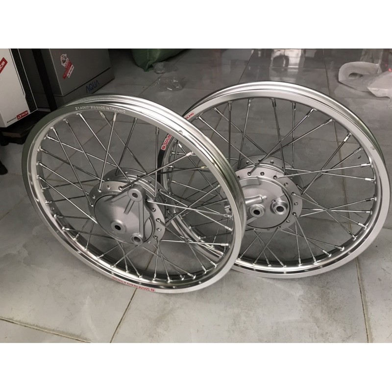 Bộ bánh đùm wave 110 zin căm crom niềng nhôm solute thái lần Full má đùm trước và sau. dành cho wave và dream