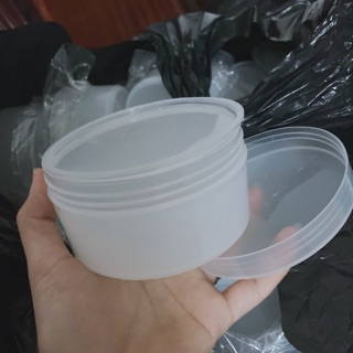 Hủ nhựa đựng kem 200g trắng