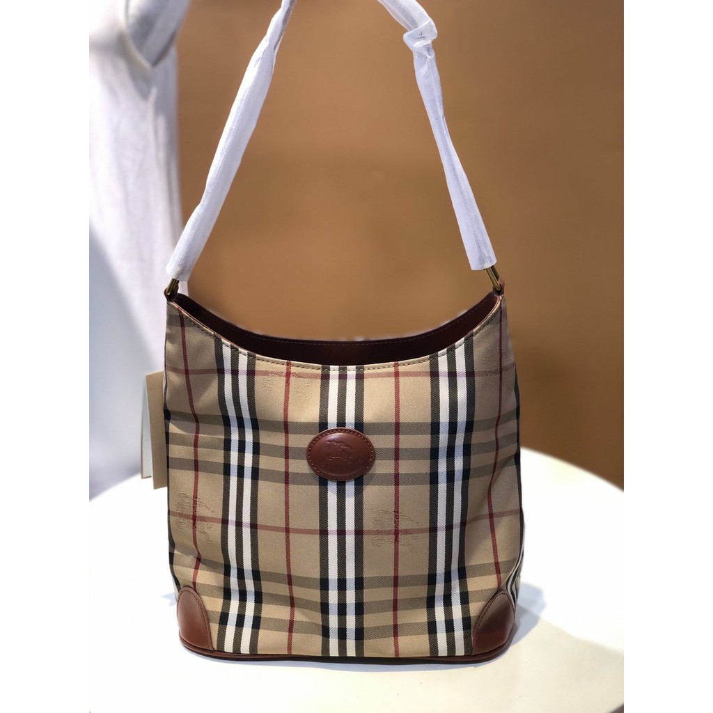 Túi Burberry