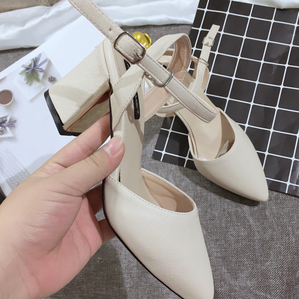 [KÈM ẢNH THẬT] GIÀY SANDAL BỊT MŨI CÔNG SỞ GÓT VUÔNG BỌC VÀNG CAO 7P DA LÌ XỊN XÒ HÀNG VNXK BAO BỀN