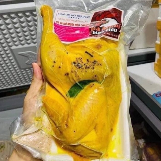 Gà ủ muối dai giòn