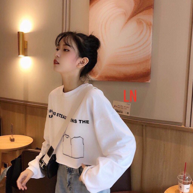 Áo croptop in hình áo dài tay LNG1019