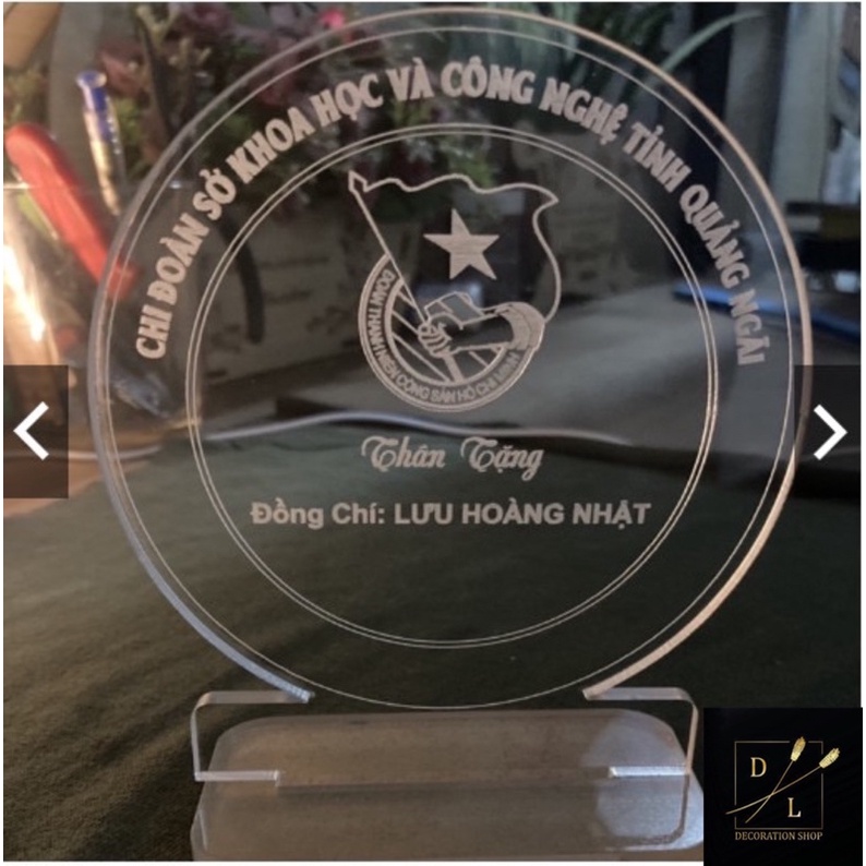 Kỷ niệm chương mica, quà lưu niệm