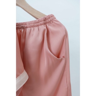 Bộ pijama lụa quần đùi áo cộc tay