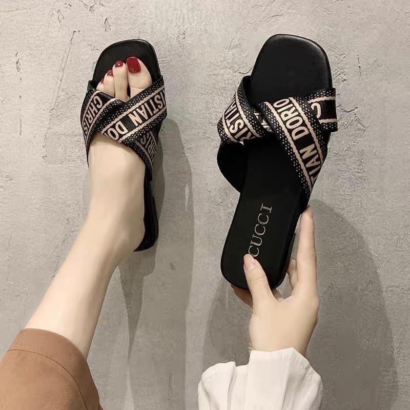 (Hàng có sẵn) Dép lê quai chéo da mềm in chữ BIG SIZE 35-42