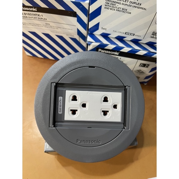 Ổ cắm âm sàn DU81931HTK-1 panasonic