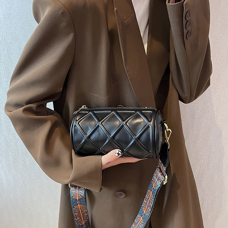 Túi đeo chéo IELGY hình trụ phối chi tiết hình thoi có khóa kéo cổ điển cho nữ