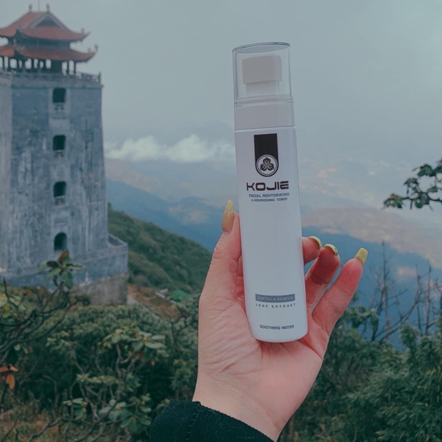 Xịt Thanh Dược Trắng Da Kojie