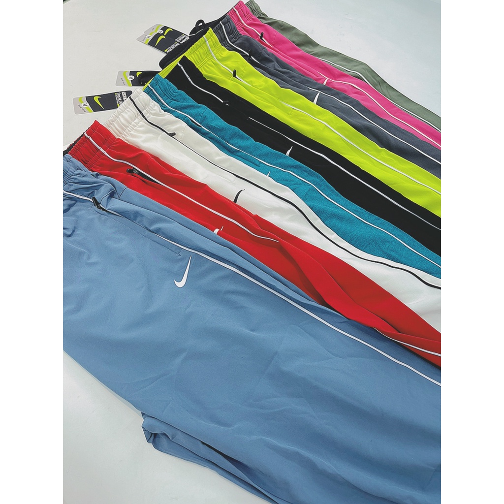 Quần Dài Jogger Thể Thao Nữ Sọc Trắng 2 Bên, Túi Khoá Kéo Xịn Xò