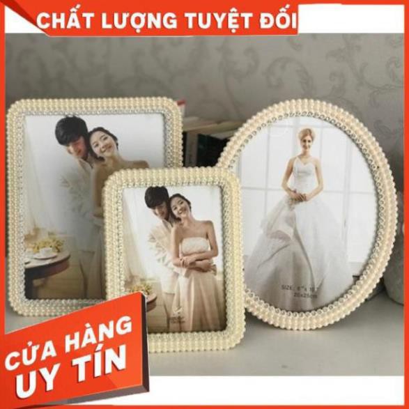 Khung ảnh nhựa kiểu ( size 13x18)