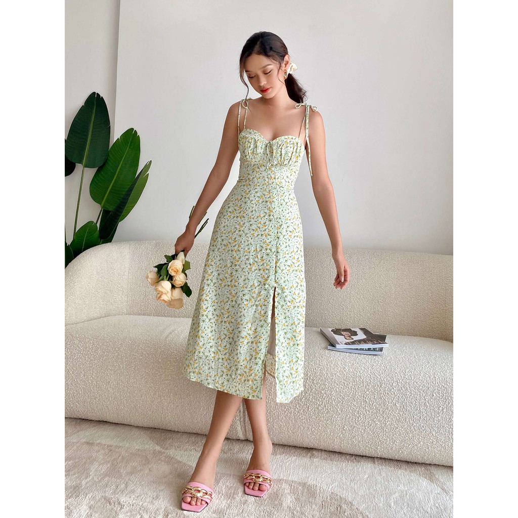 Đầm hoa dáng dài hai dây Flory RECHIC màu xanh