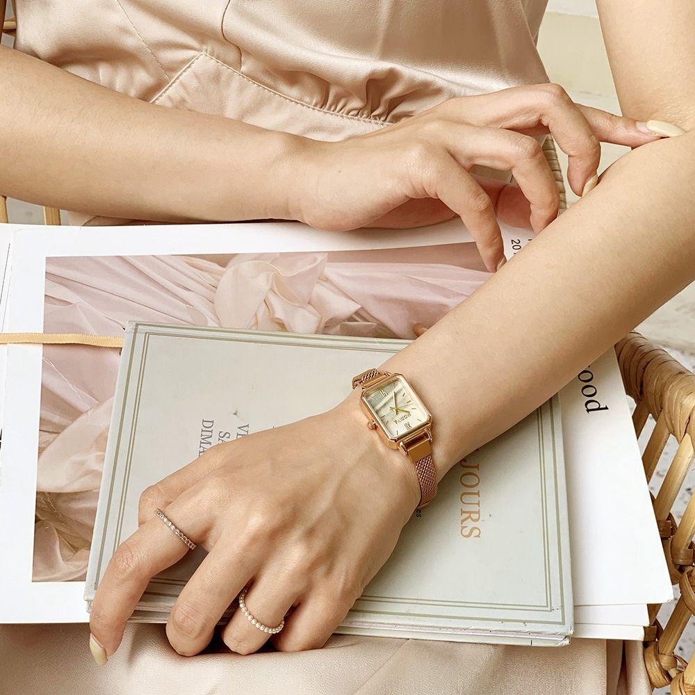 Đồng Hồ Đeo Tay Mặt Vuông Nhỏ Phong Cách Cổ Điển|Đồng Hồ Kim Loại Cho Nữ