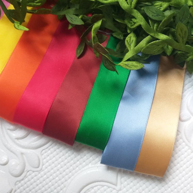 Ruy băng lụa 1 mặt, size từ 1.8cm và 2.2cm
