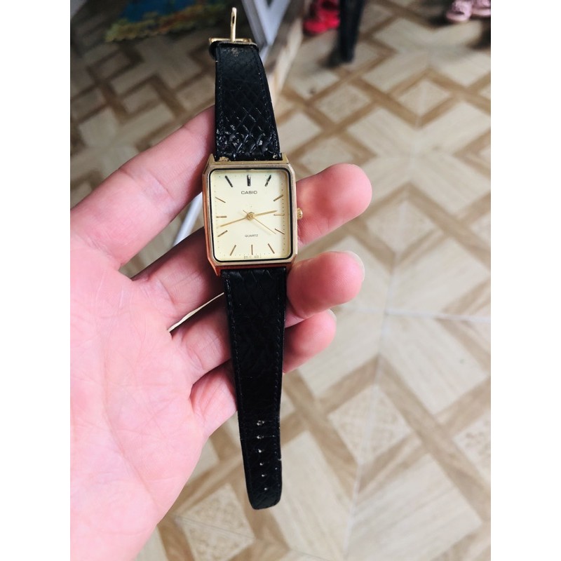 Đồng hồ nam casio dáng tank