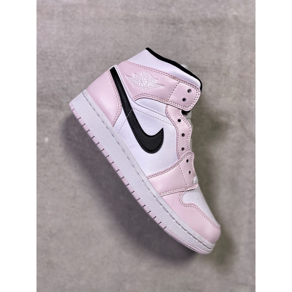 Giày Air Jordan 1 Mid "Barely Rose"