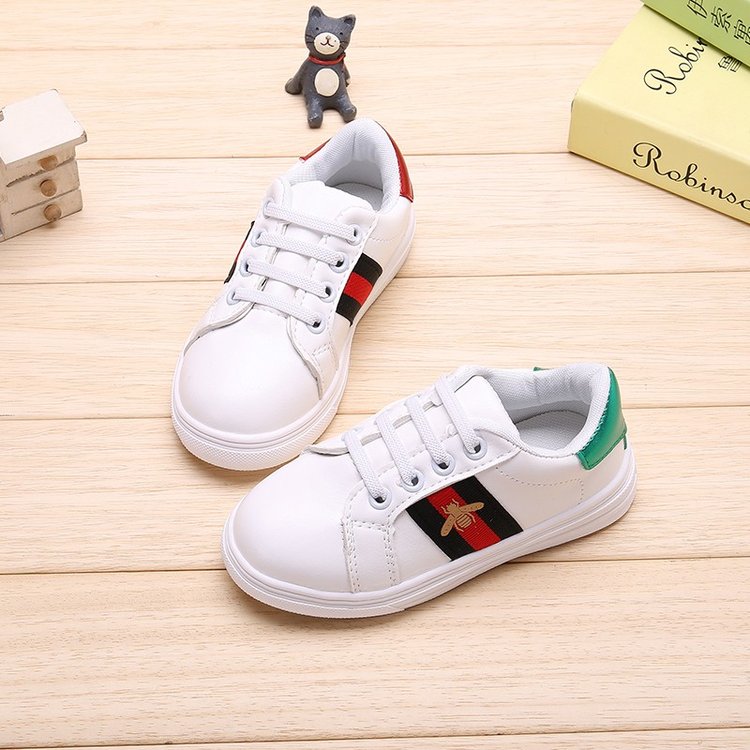 Giày Sneaker Đế Mềm Hình Chú Ong Cho Bé&lt;br&gt;5.0