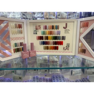 Set Sơn Jikai 96 màu tặng cặp Base-Top tặng bảng màu