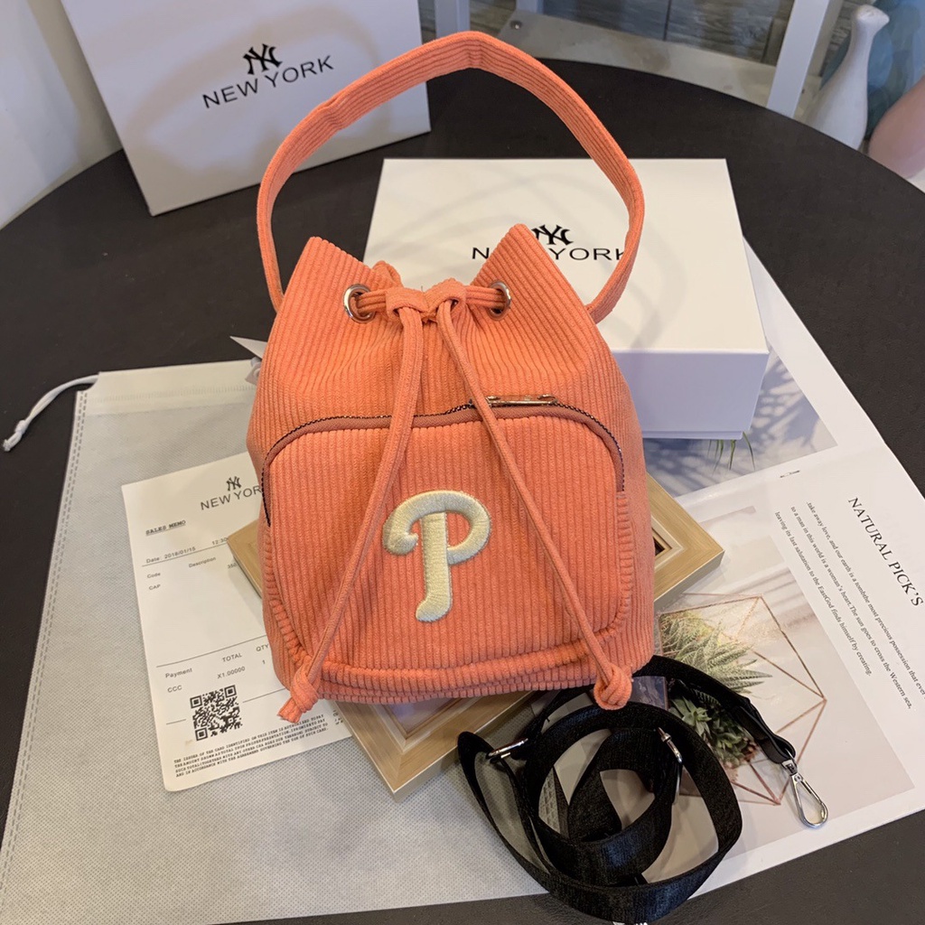 Túi xách nữ không hộp thời trang 2021 18*22*12cm