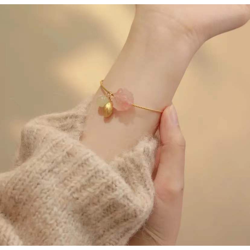 [Hàng Mới] Vòng Đeo Tay Nổi Bật Đính Hoa Sen Đỏ Tươi Tắn Nhỏ Nhắn Mù