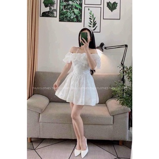 ĐẦM HOA TRẮNG YẾM TẦNG