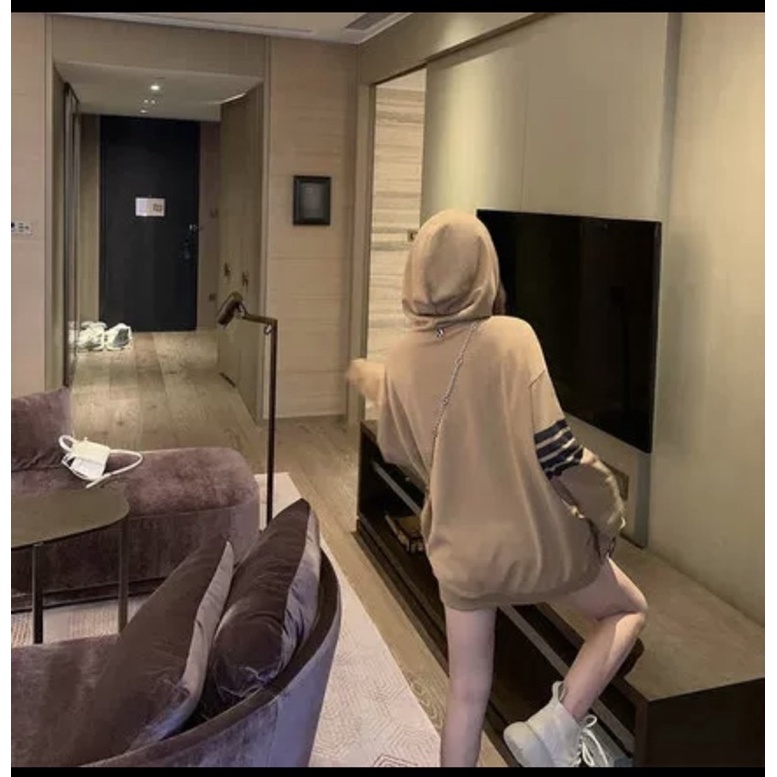 áo khoác hoodie nữ viền 4 sọc tay chỉ 89k