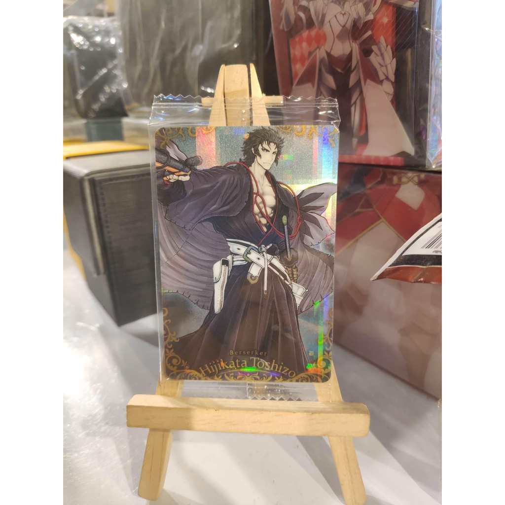 Thẻ bài sưu tầm bánh xốp Fate Grand Order FGO Hijikata Toshizo SR - Secret Rare - Tặng bọc bài nhựa bảo quản