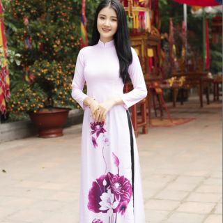 Áo dài truyền thống in hoa sen