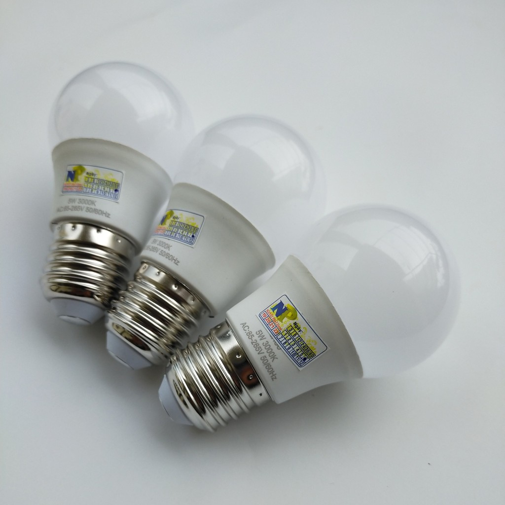 Bóng Đèn Led Bulb Kín Nước 5w Ánh Sáng Trắng/Vàng