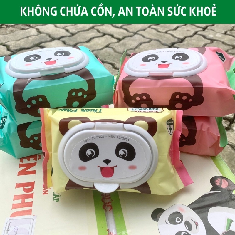 1 Gói Khăn Ướt Gấu Dâu 80 Tờ Tiện Dụng