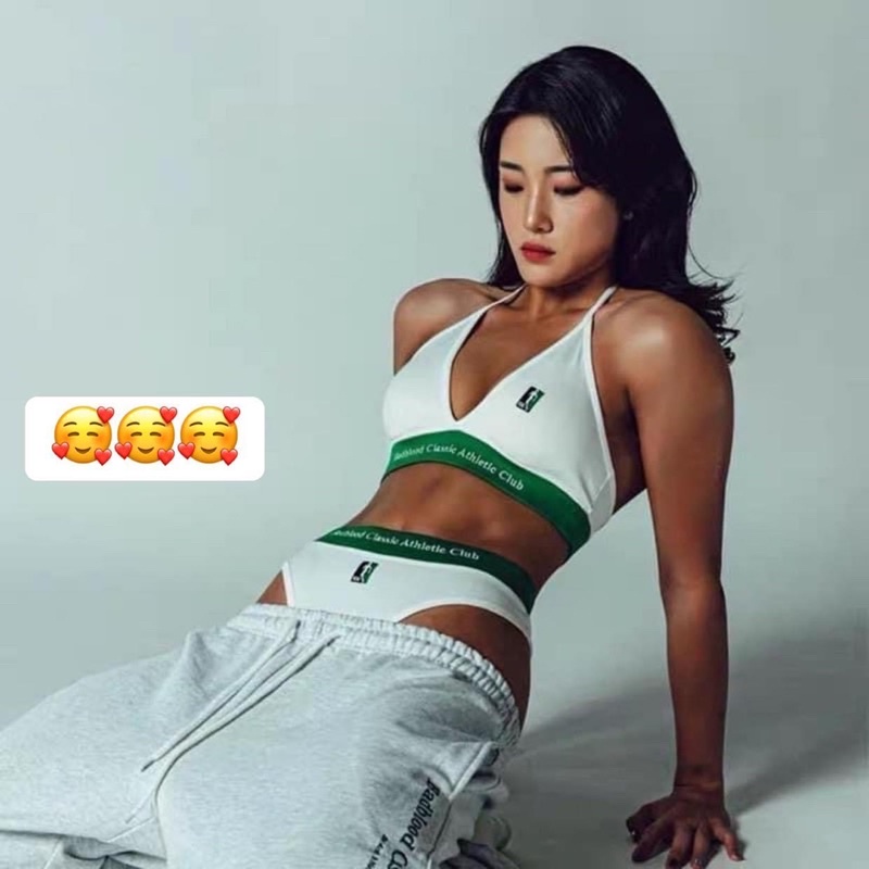 Set bikini badblood thêu chữ mai phương bùi