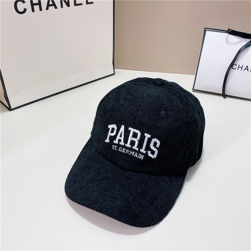 Mũ Lưỡi Trai Nhung In Chữ Cái Thời Trang