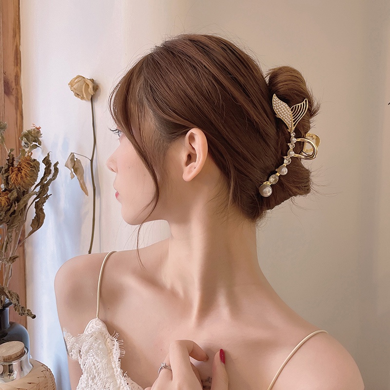Kẹp Tóc Đuôi Cá Lớn Đính Ngọc Trai Mới