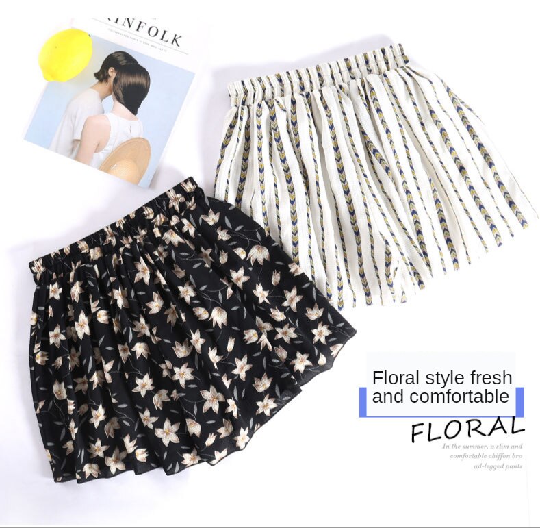 Quần ngắn ống rộng Họa Tiết Hoa Cho Nữ