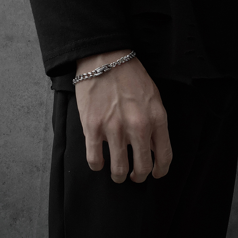 Vòng tay kim loại thiết kế đơn giản phong cách Hàn Quốc