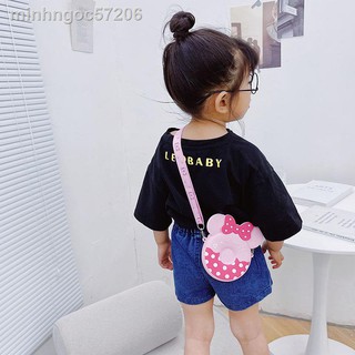 Túi xách điệu đà cho các bé gái dịu dàng
