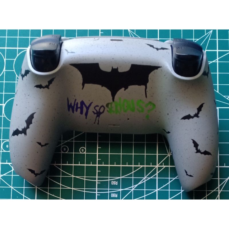 [PS5] Custom tay bấm PS5 chủ đề Batman VS Joker