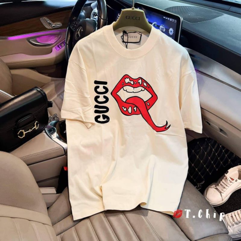 Áo phông chữ môi lưỡi dài hàng QCL1