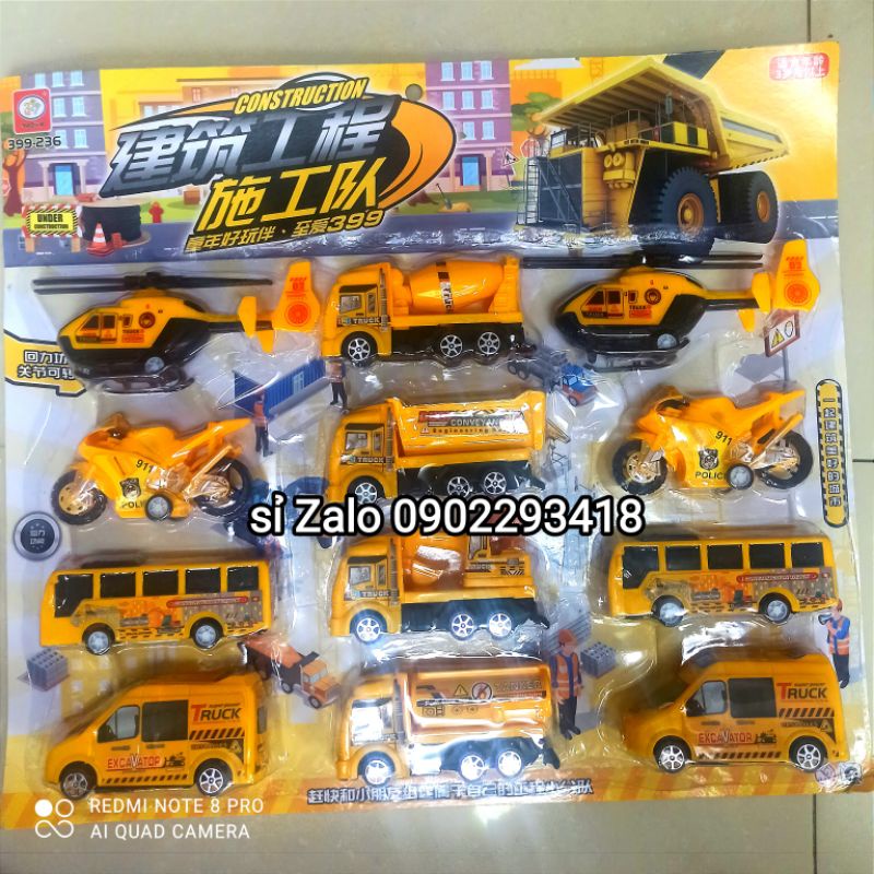 Vỉ.12 chiếc oto xe máy.máy bay đồ chơi chạy bằng cót